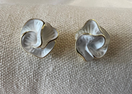 Elegant Gold & White Flower Petal Enamel Stud Earrings – Bohemian Style with Light Luxury Charm | Tarnish Resistant