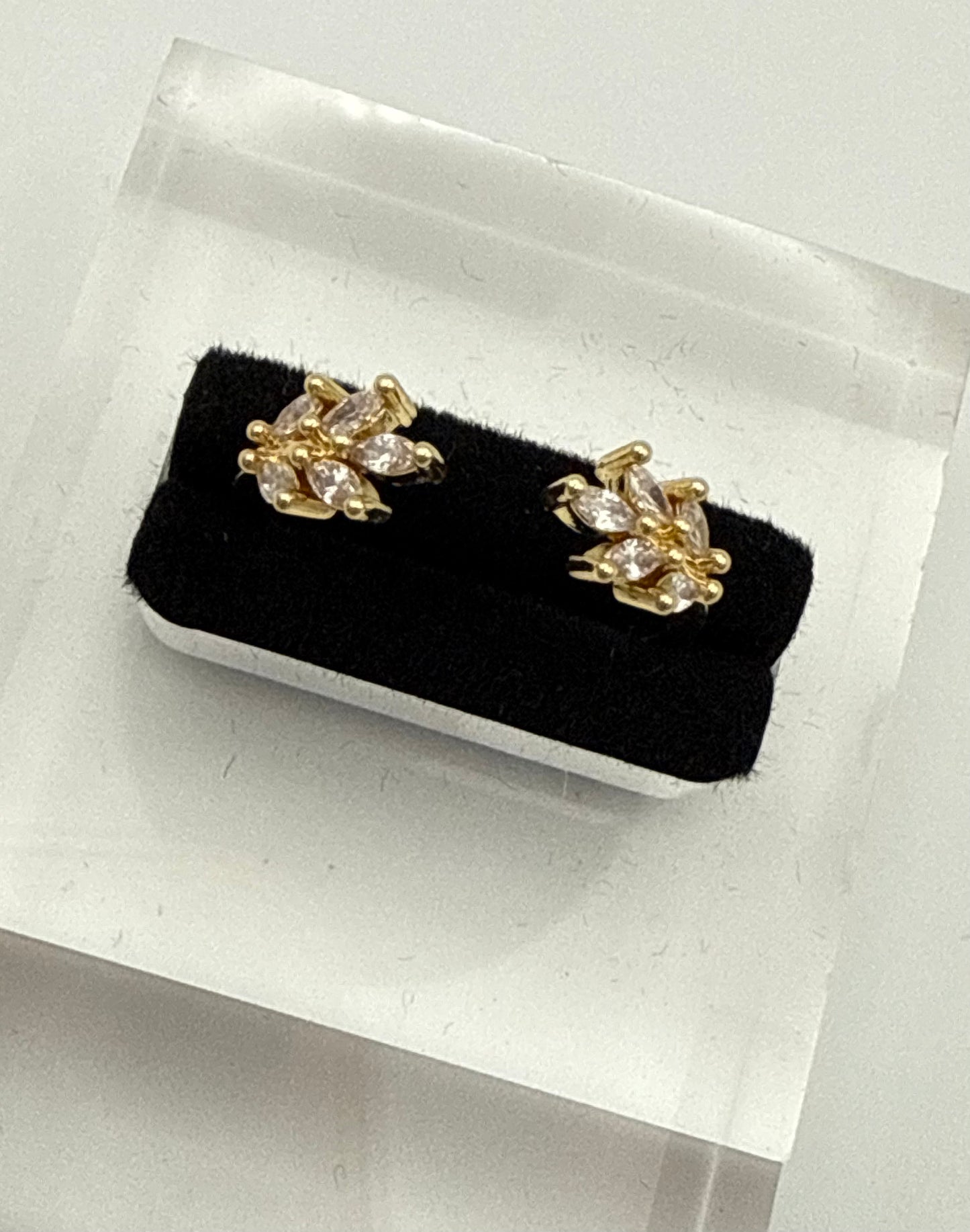 2pcs Gold-Tone Minimalist Vintage Crystal Leaf Vine Rings – Elegant Daily & Festival Wear