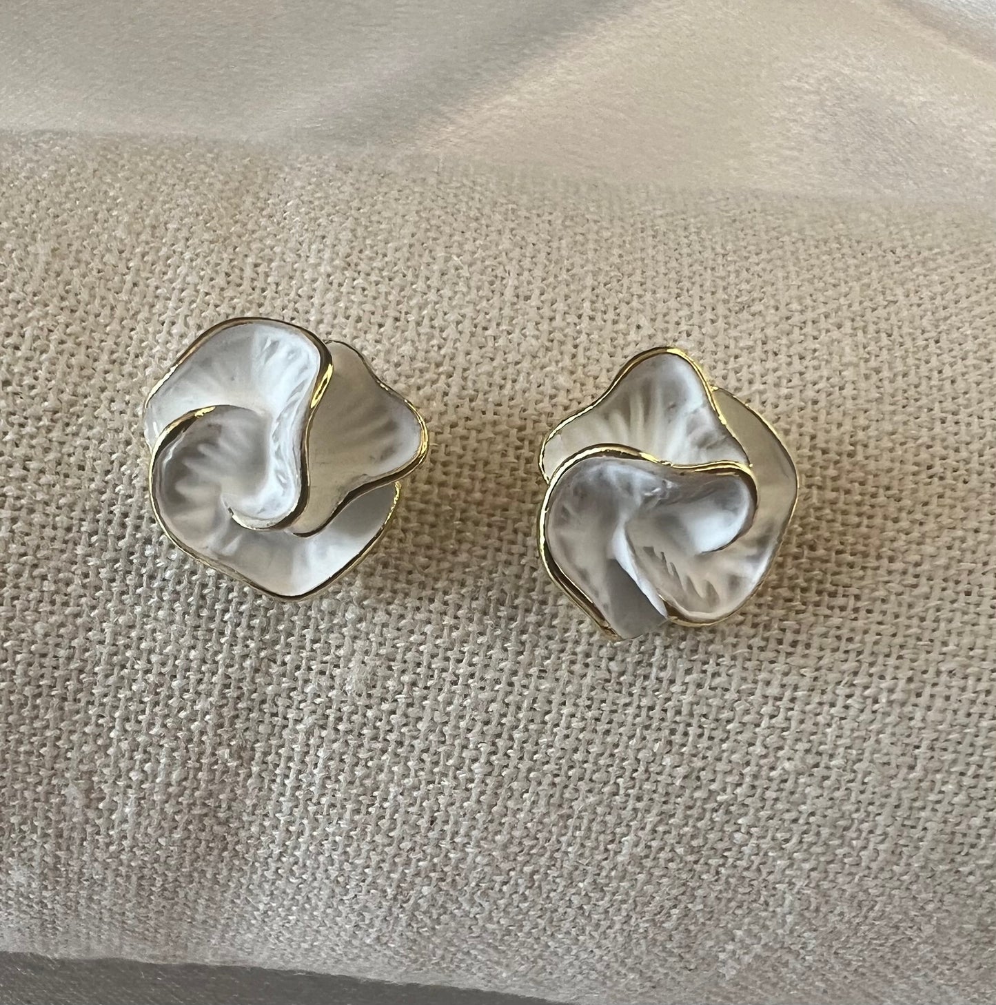 Elegant Gold & White Flower Petal Enamel Stud Earrings – Bohemian Style with Light Luxury Charm | Tarnish Resistant