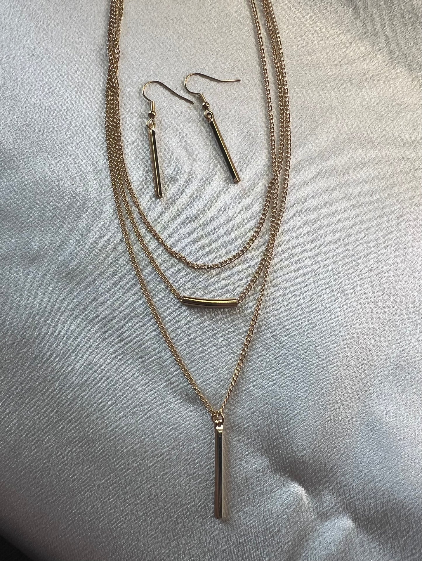 Gold Bohemian Minimalist Jewellery Set – Geometric Pendant Necklace & Earrings