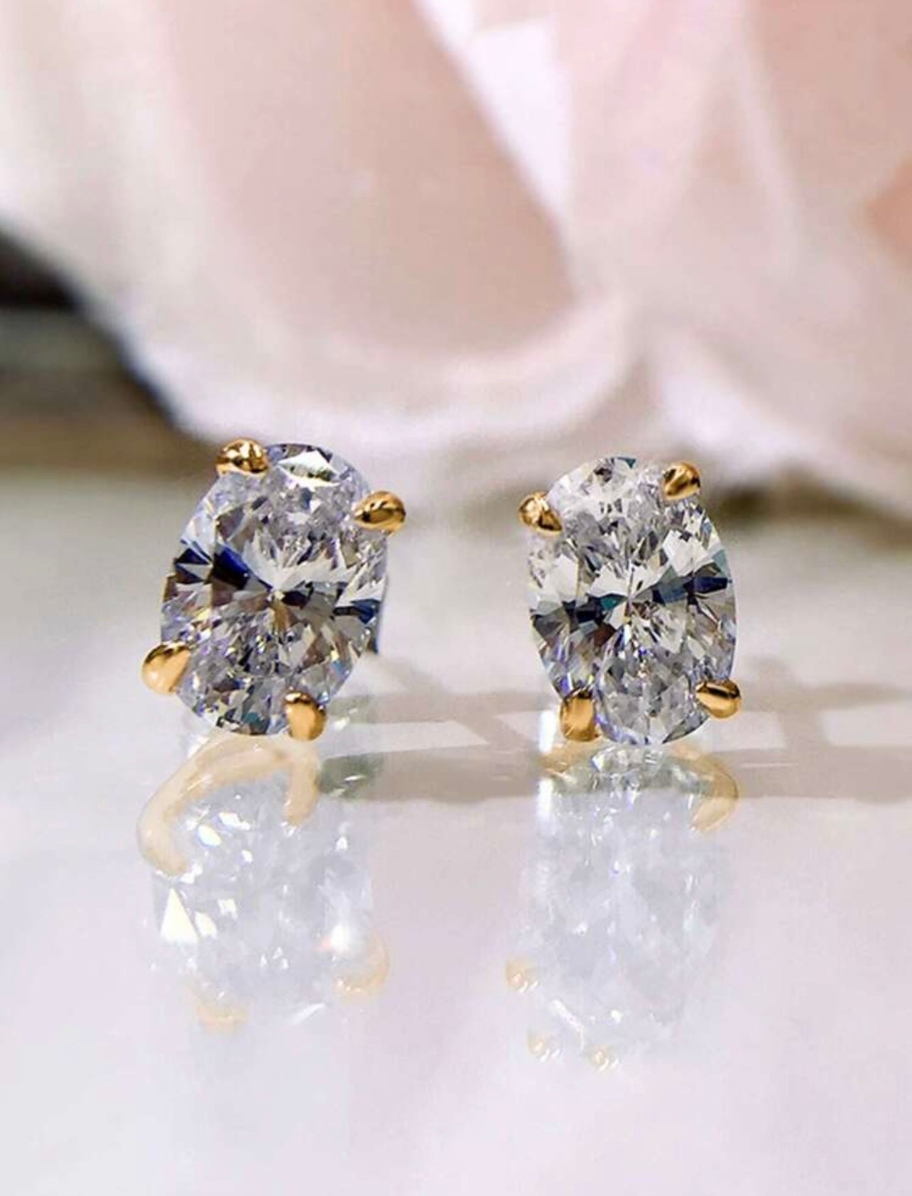 Tarnish-Resistant Gold Plated Cubic Zirconia Stud Earrings – Timeless Sparkle