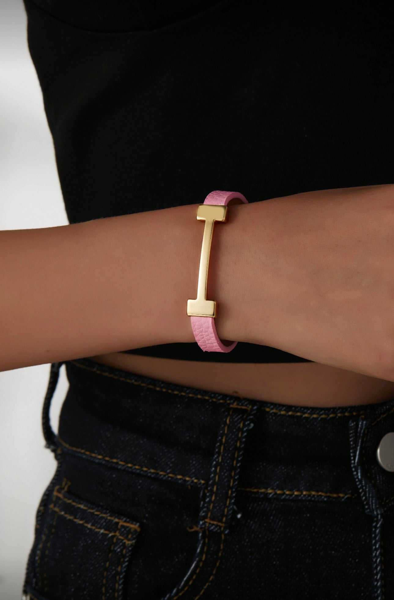 Pink & Gold Hermès-Inspired Faux Leather Bracelet – Elegant Fashion Wristband Gift for Her
