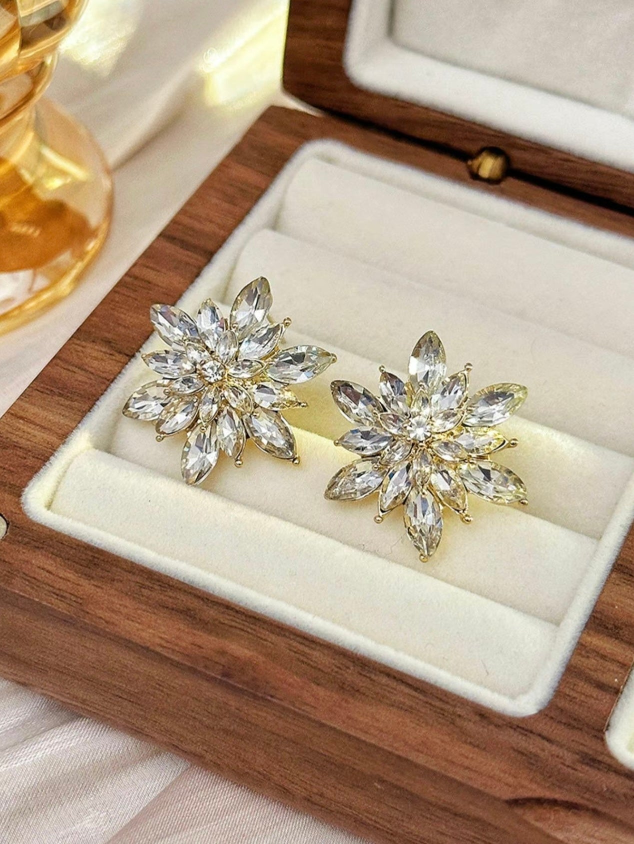 Gold Diamanté Flower Stud Earrings – Timeless Elegance in Old Money Style