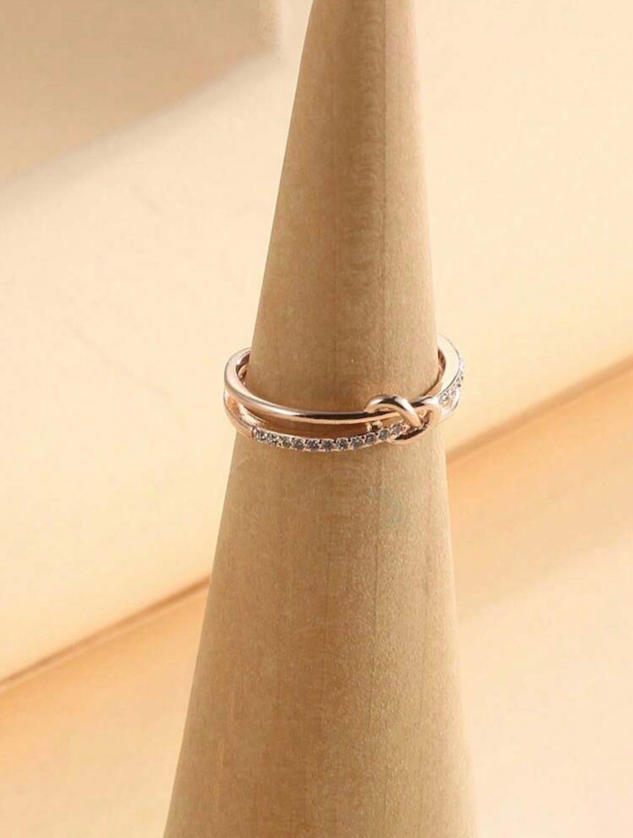 Rose Gold Twist & Knot Cubic Zirconia Ring – Elegant Daily & Party Jewellery