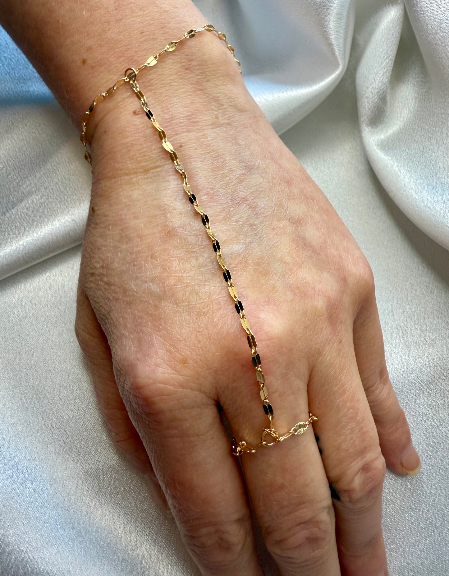 Gold Twist Hand Chain – Minimalist Ring-to-Bracelet Jewellery for Everyday Chic