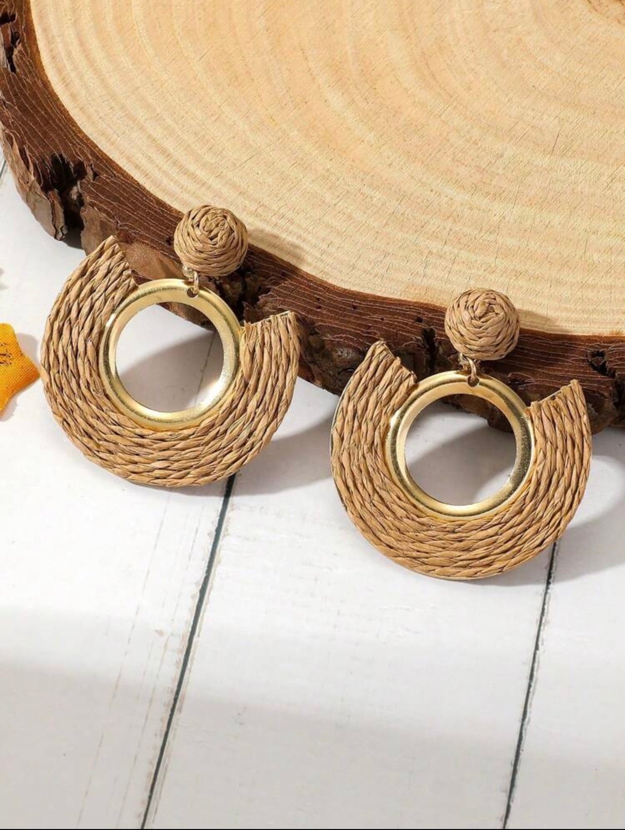 Boho Raffia Woven Drop Earrings – Effortless Style in Gold & Khaki Tones