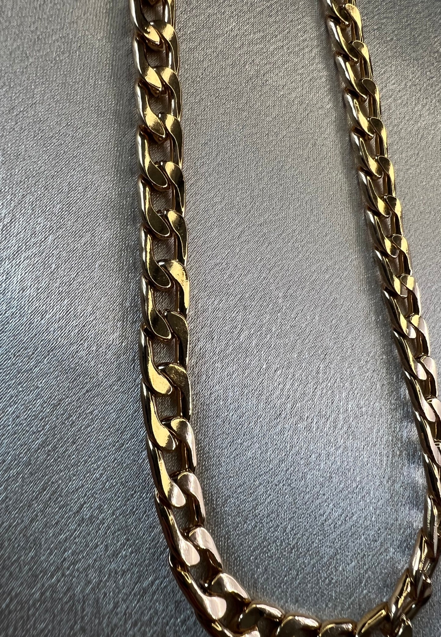 Thick Italian Style Gold Curb Chain Necklace