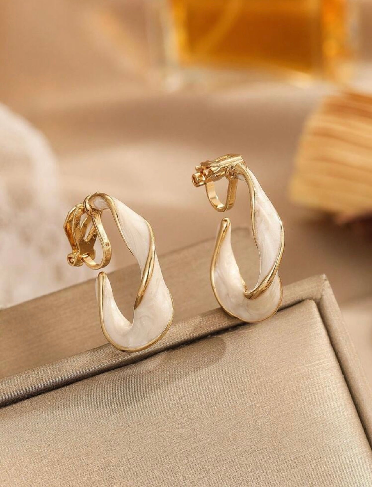 Gold & Cream Twisted Enamel Clip-On Hoop Earrings – Elegant Style, No Piercing Needed