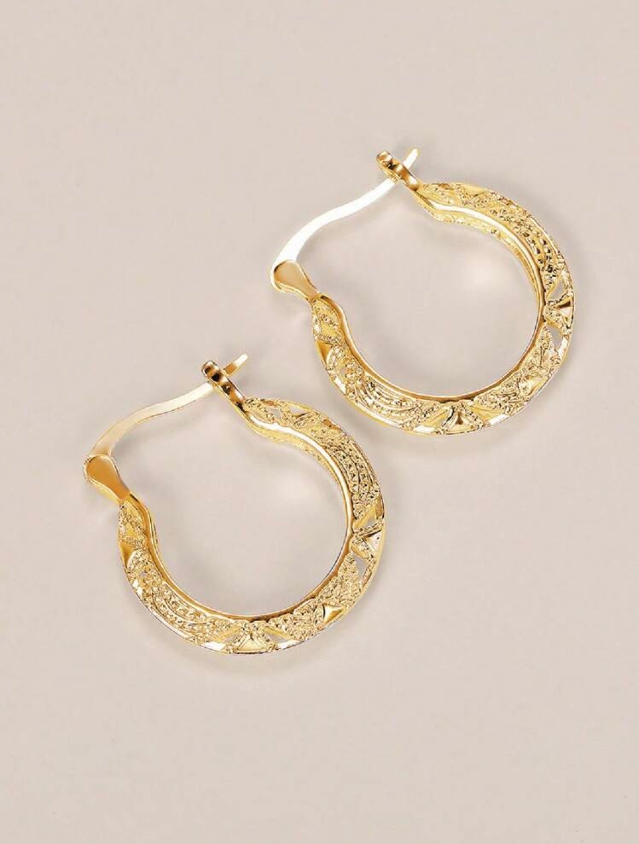 Gold Textured Vintage Hoop Creole Earrings – Classic with a Modern Twist