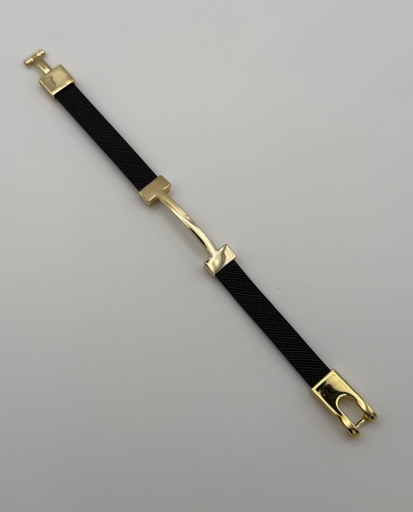 Black & Gold Hermès-Inspired Faux Leather Bracelet – Elegant Fashion Wristband Gift for Her