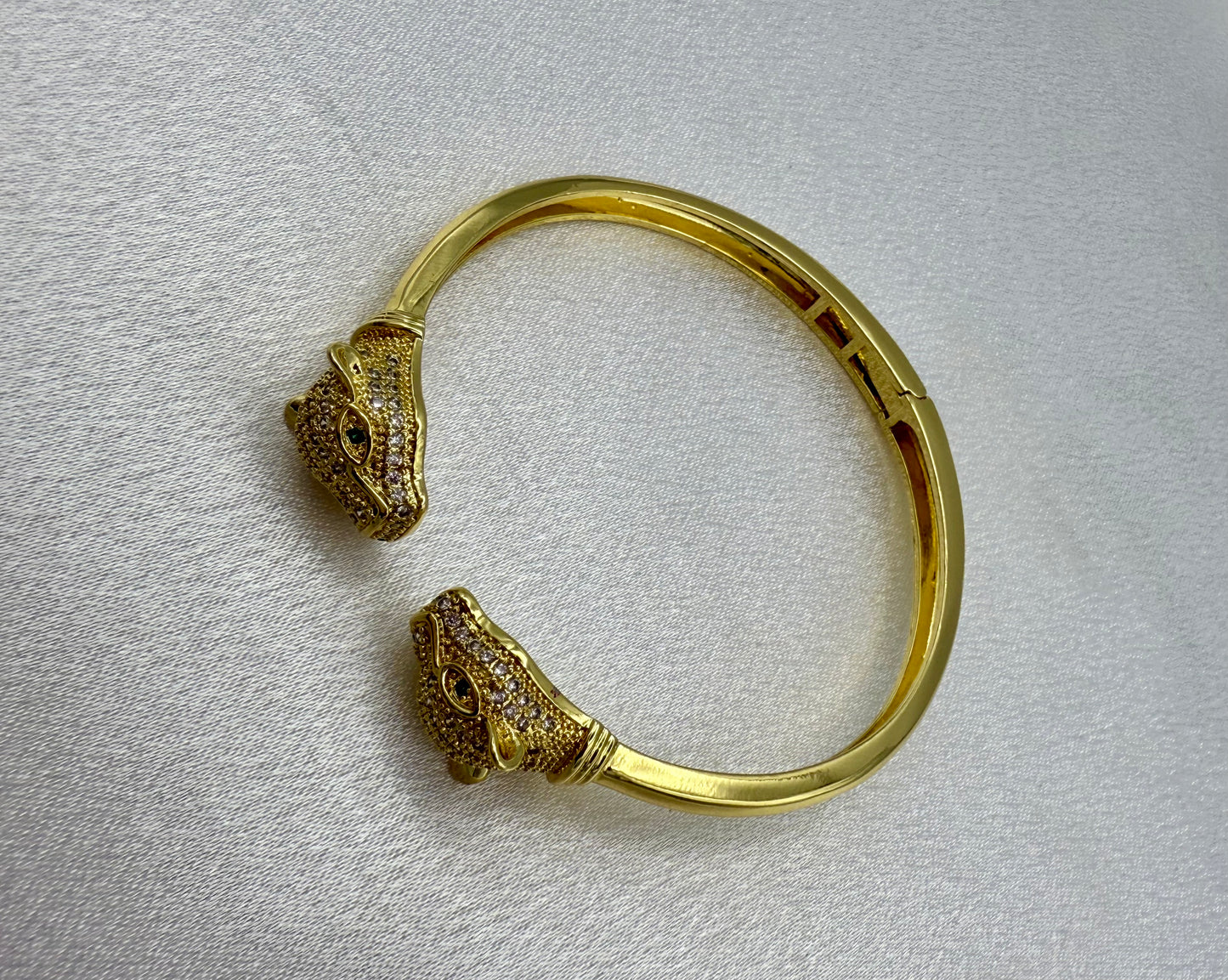 Gold Plated Leopard Head Bracelet – Bold, Luxurious & Fiercely Stylish