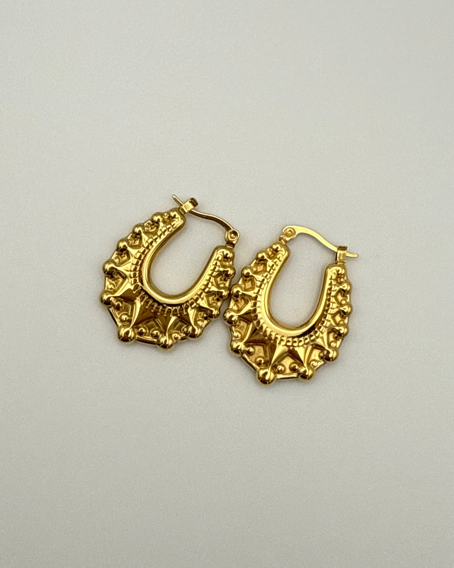 18K Gold Plated Vintage Crown & Horseshoe Creole Fancy Earrings - Medium