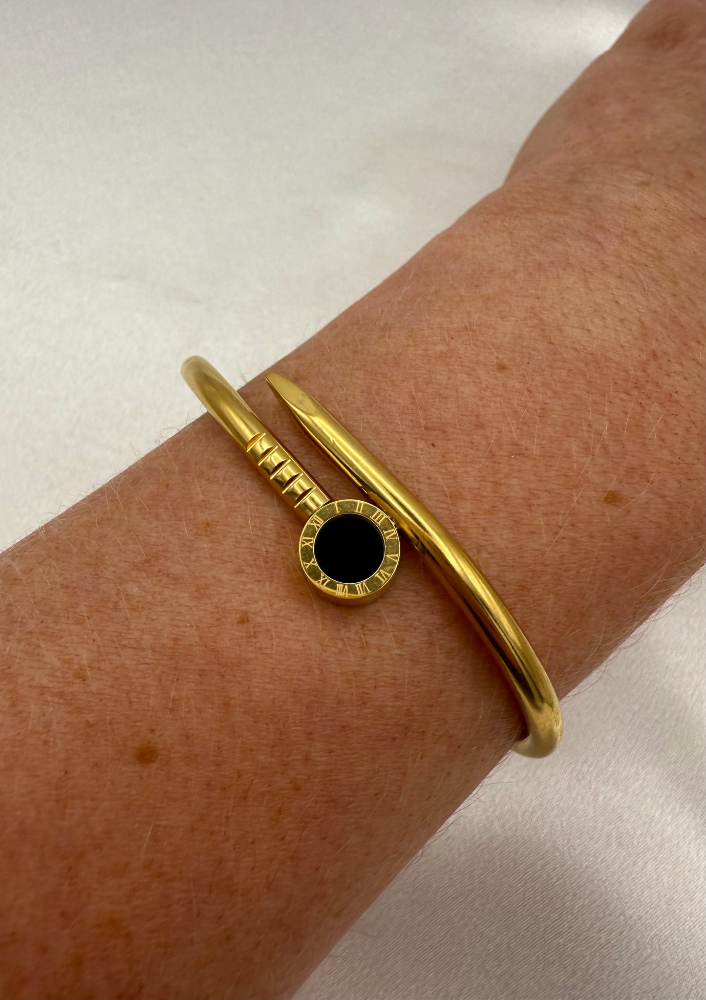 18K Gold Plated Inspired Roman Numeral Nail Bracelet –  Classic Design