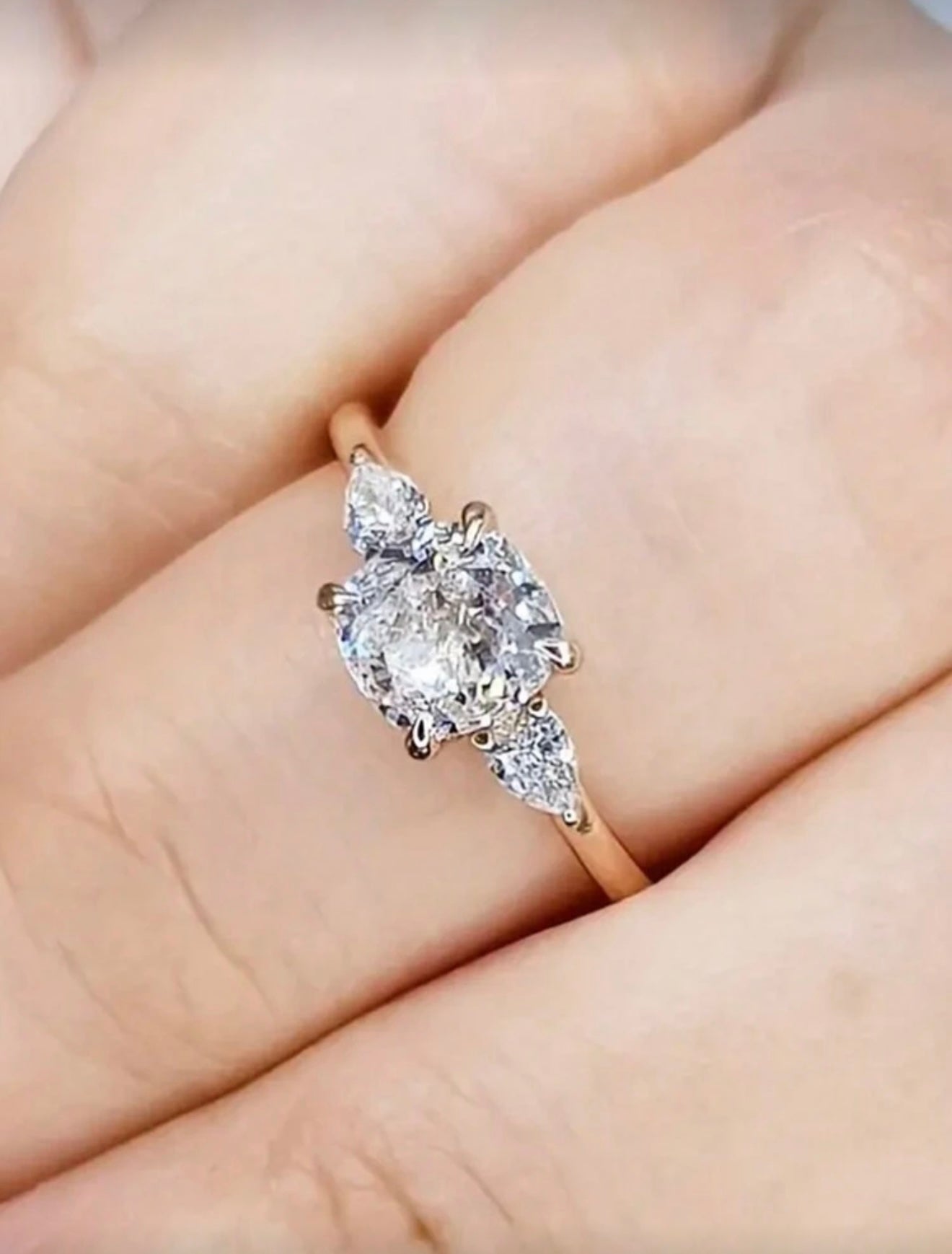 Gorgeous Cubic Zirconia Ring – Elegant, Radiant & Timeless