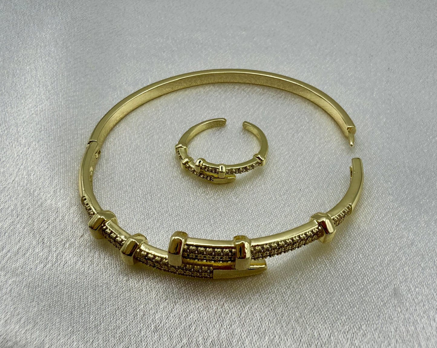 18K Gold Plated Cubic Zirconia Nail Bracelet & Ring Set – Cartier Style Elegance with Modern Edge