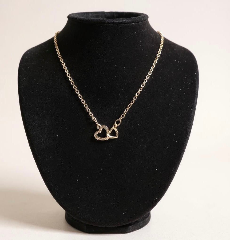 Minimalist Silver Double Heart Necklace – 40-45 cm | Tarnish Resistant Zinc Alloy | Romantic Everyday Elegance