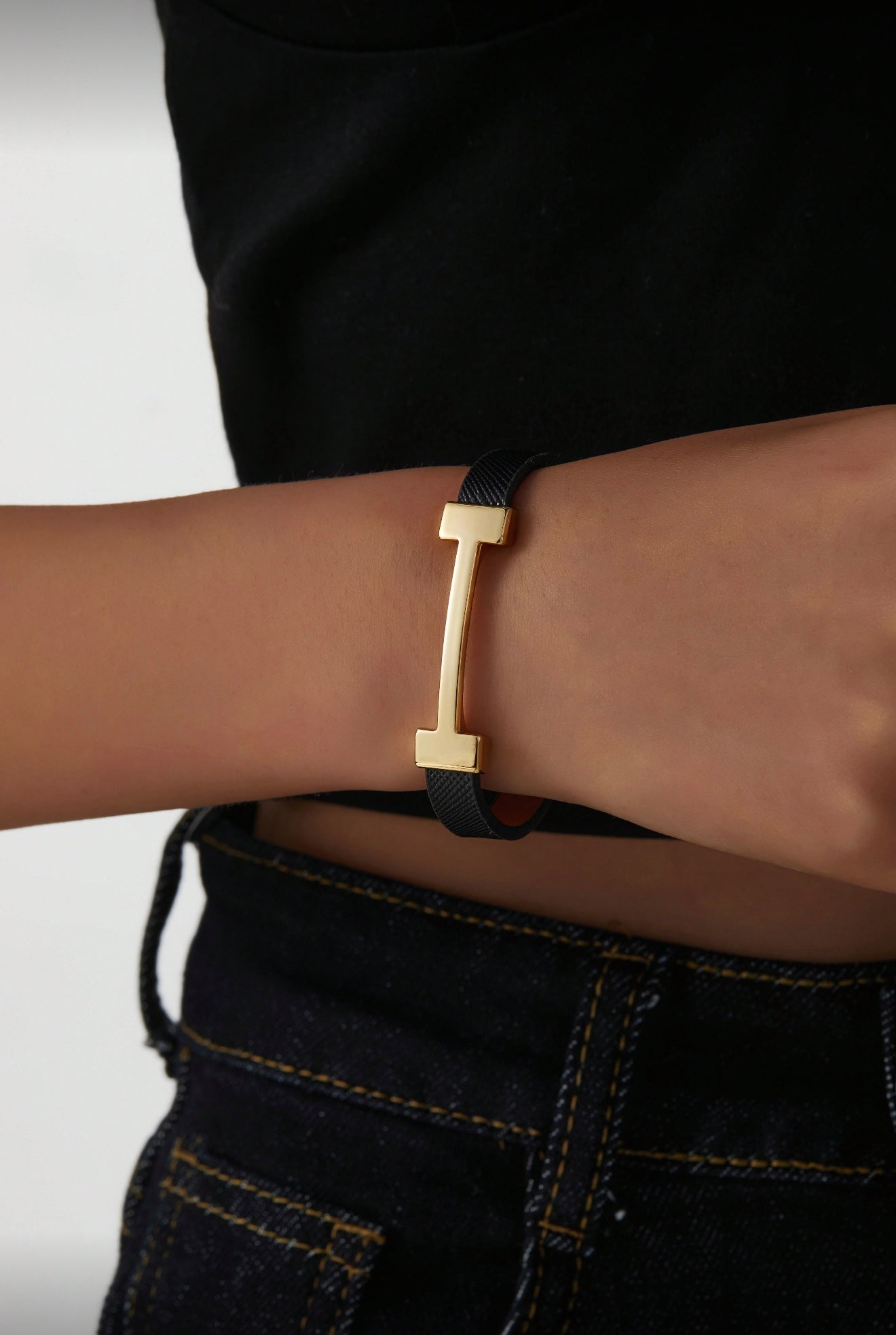 Black & Gold Hermès-Inspired Faux Leather Bracelet – Elegant Fashion Wristband Gift for Her