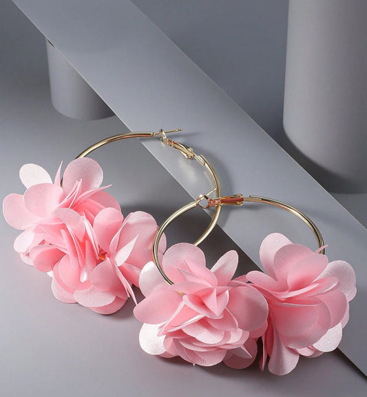 Gold Hoop Earrings With Baby Pink Floral Detail – Bold Statement Set (5.6 x 8 cm)